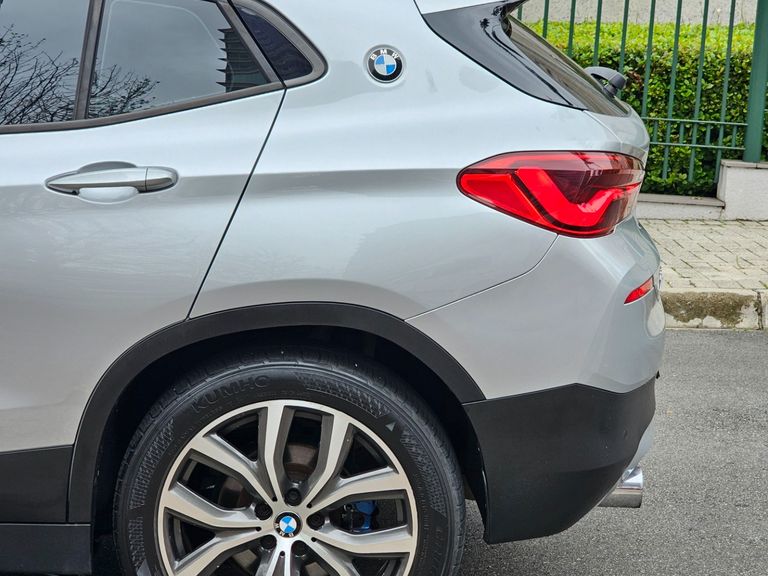 BMW X2 SDRIVE 20i 2.0/2.0 TB A. Flex 16V Aut