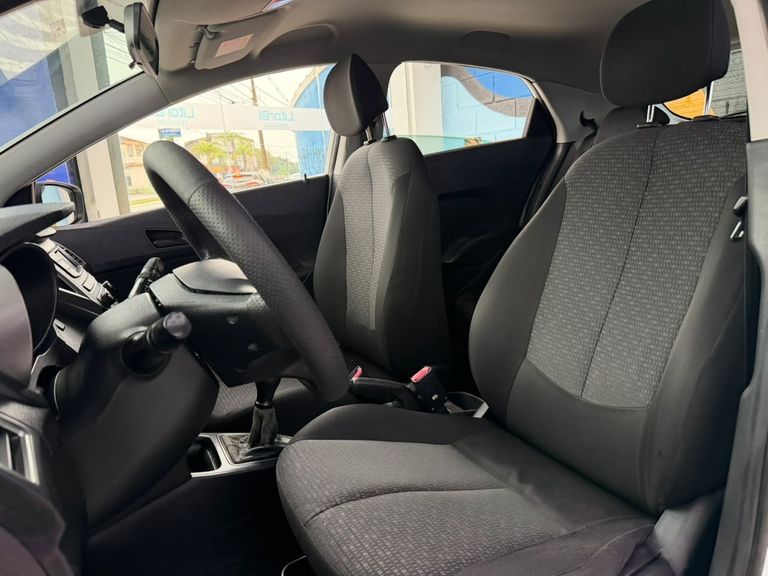 Hyundai HB20 Unique 1.0 Flex 12V Mec.