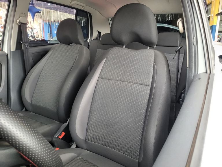 VolksWagen Fox Connect 1.6 Flex 8V 5p
