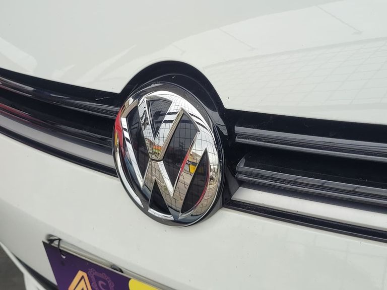 VolksWagen Fox Connect 1.6 Flex 8V 5p