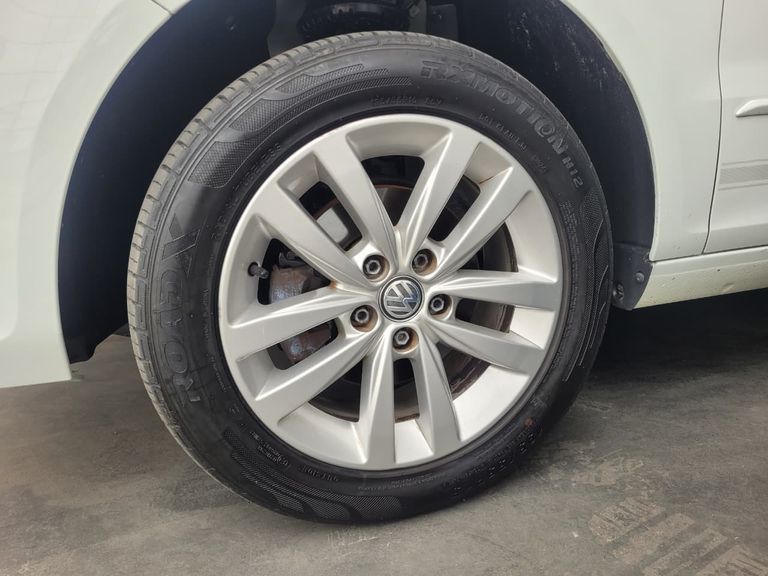 VolksWagen Fox Connect 1.6 Flex 8V 5p