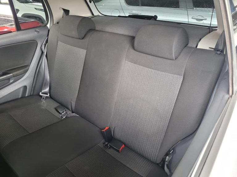 VolksWagen Fox Connect 1.6 Flex 8V 5p
