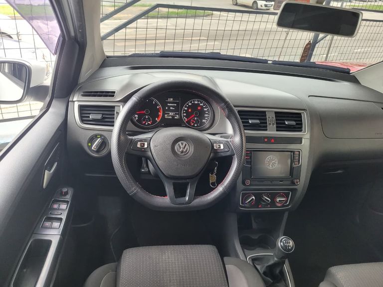 VolksWagen Fox Connect 1.6 Flex 8V 5p
