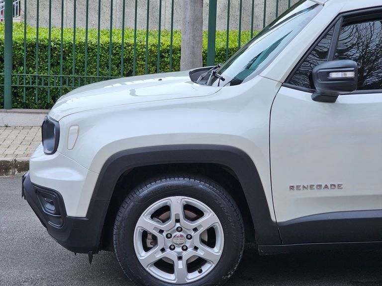 Jeep Renegade Sport T270 1.3 TB 4x2 Flex Aut.
