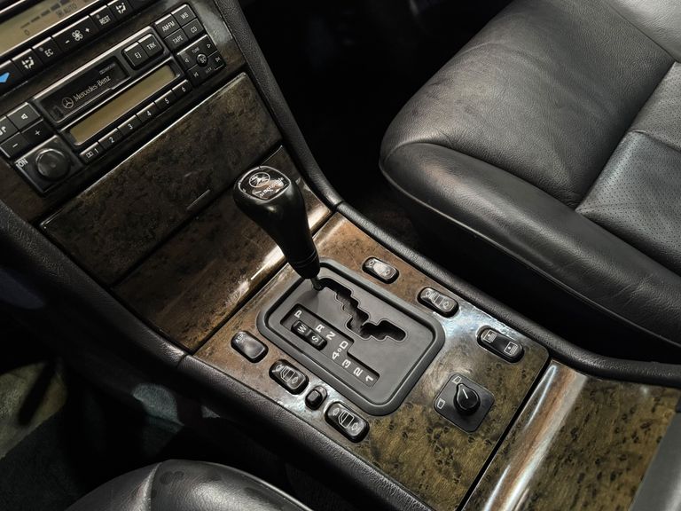 Mercedes E-420 Classic/Elegance/Avantgarde