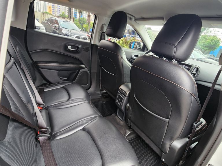 Jeep COMPASS LONGITUDE 2.0 4x4 Dies. 16V Aut.