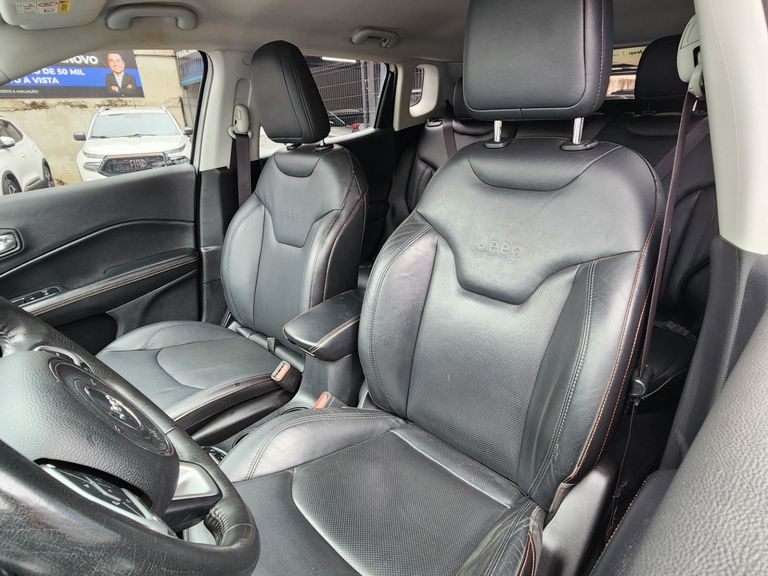 Jeep COMPASS LONGITUDE 2.0 4x4 Dies. 16V Aut.