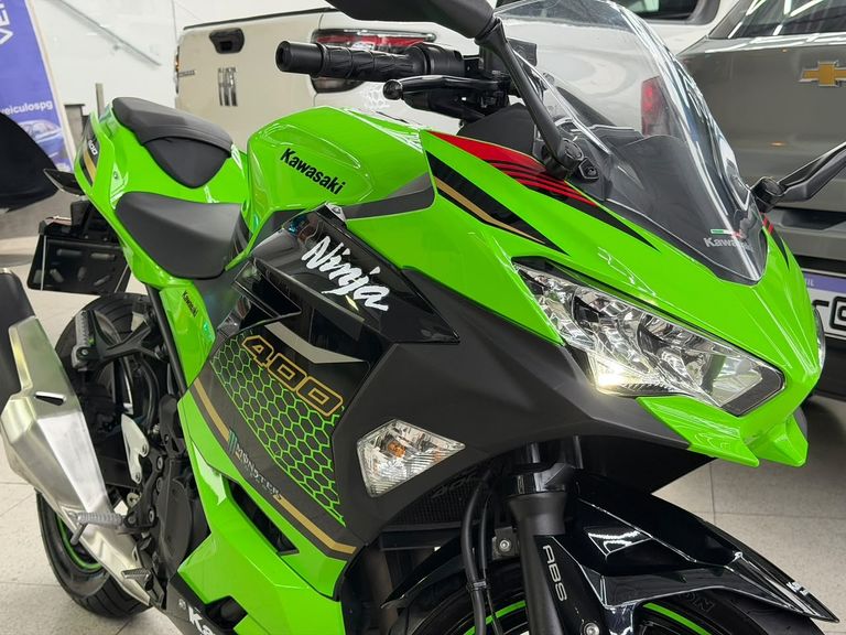 KAWASAKI NINJA 400