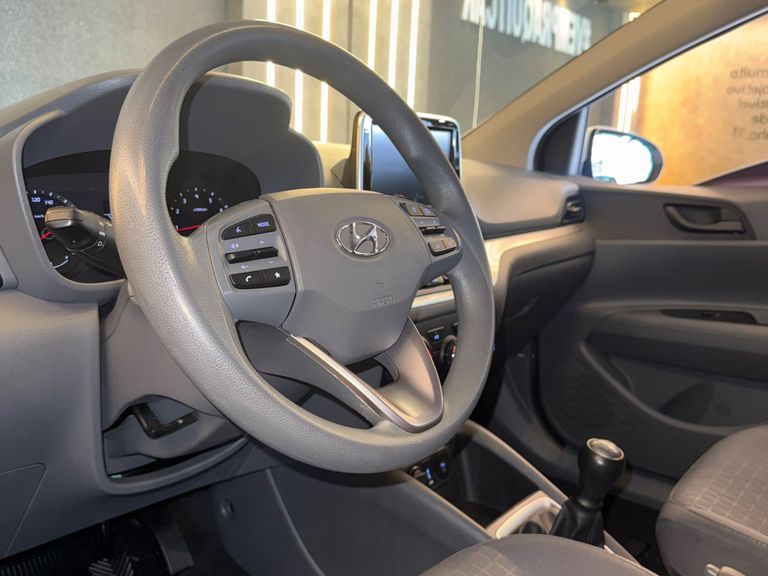 Hyundai HB20S Comfort Plus 1.0 Flex 12V Mec.