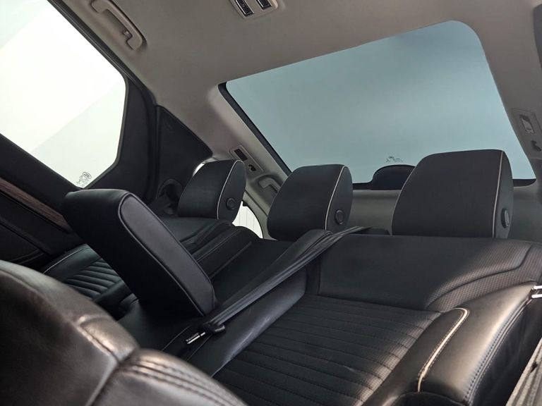 Land Rover Discovery HSE 3.0 V6 4x4 TD6 Diesel Aut.