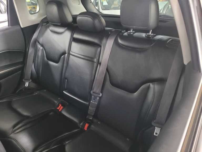 Jeep COMPASS LONGITUDE 2.0 4x2 Flex 16V Aut.
