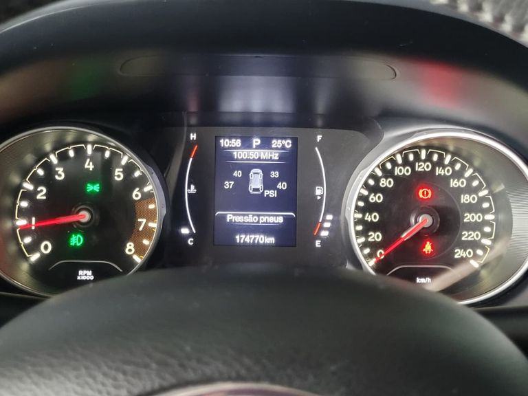 Jeep COMPASS LONGITUDE 2.0 4x2 Flex 16V Aut.