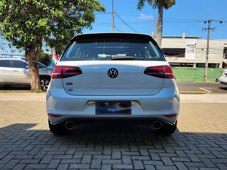 VolksWagen Golf GTi 2.0 TSI 220cv Aut.