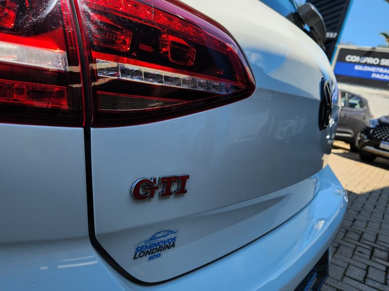 VolksWagen Golf GTi 2.0 TSI 220cv Aut.