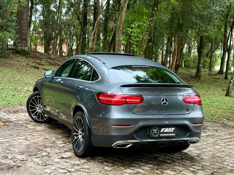 Mercedes GLC 250 Coupe 4MATIC 2.0 TB 16V Aut.