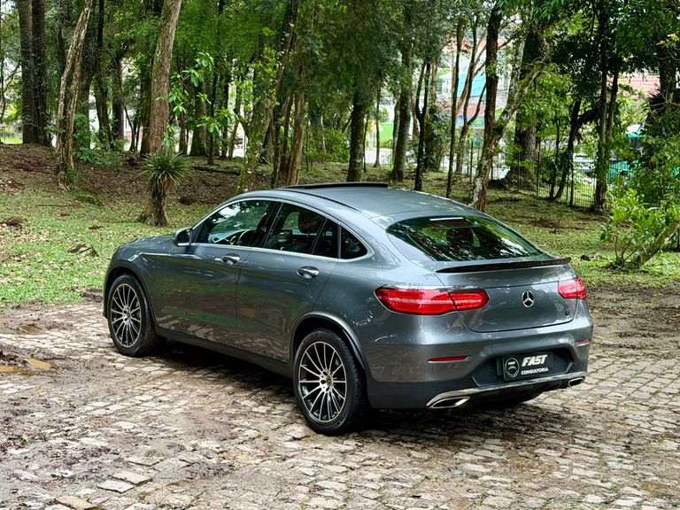 Mercedes GLC 250 Coupe 4MATIC 2.0 TB 16V Aut.