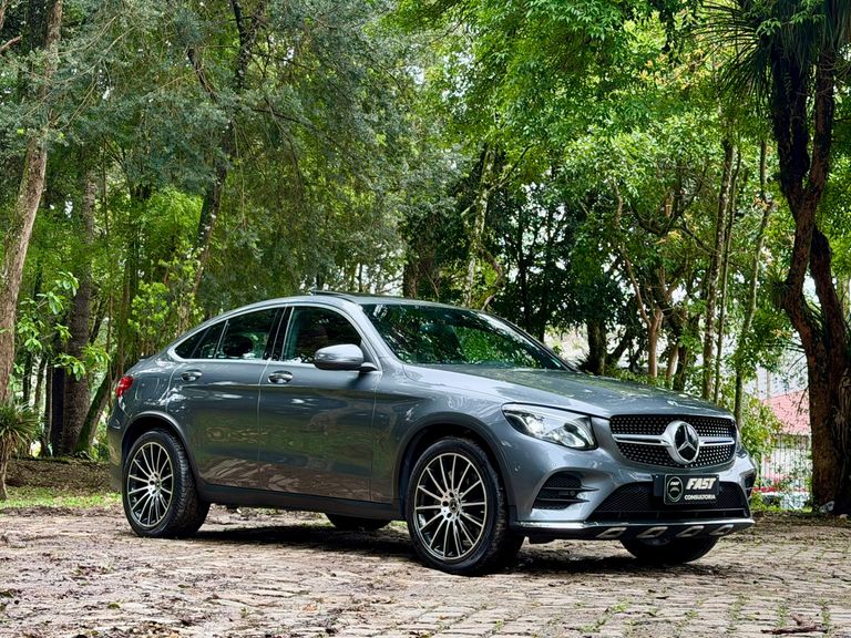 Mercedes GLC 250 Coupe 4MATIC 2.0 TB 16V Aut.