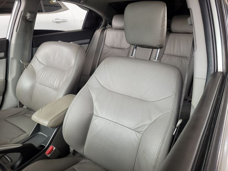 Honda Civic Sedan EXS 1.8/1.8 Flex 16V Aut. 4p