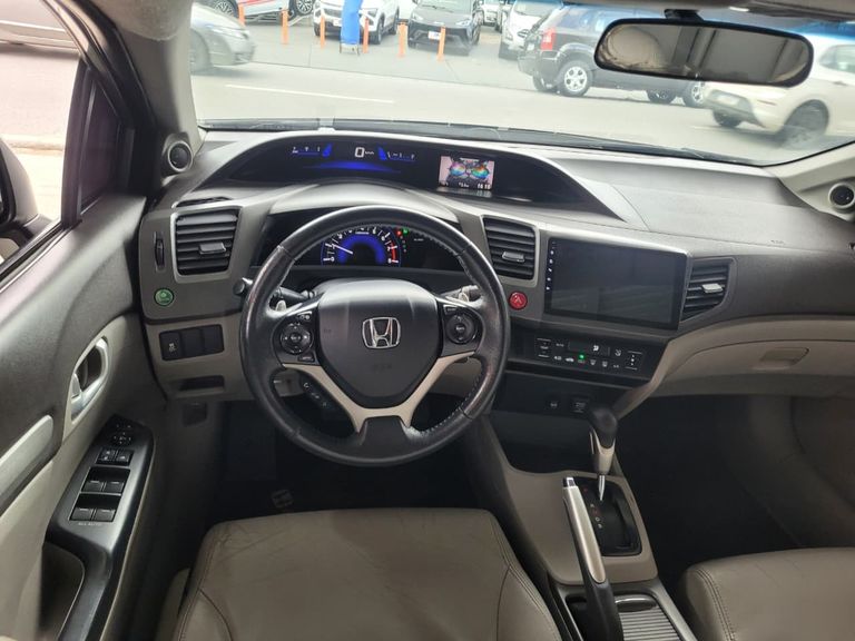 Honda Civic Sedan EXS 1.8/1.8 Flex 16V Aut. 4p
