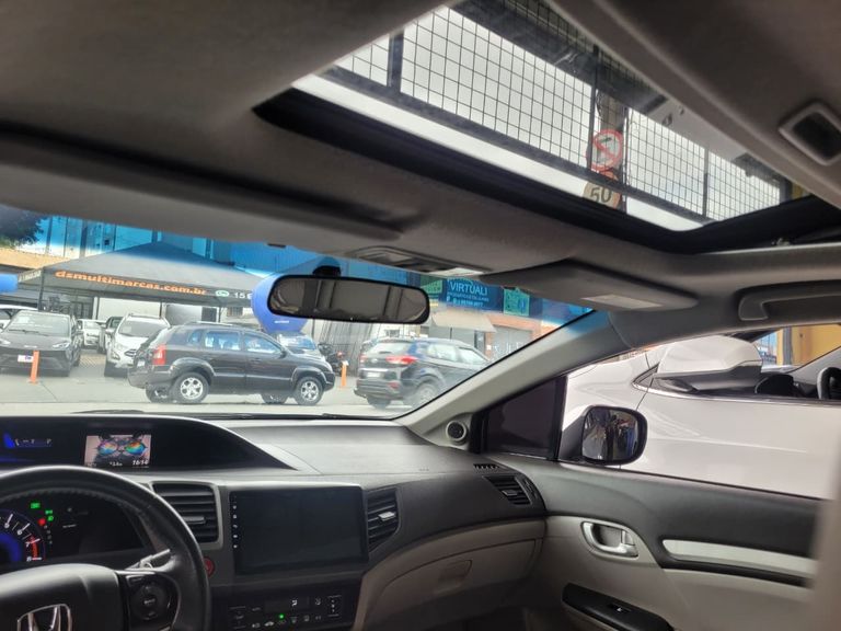 Honda Civic Sedan EXS 1.8/1.8 Flex 16V Aut. 4p