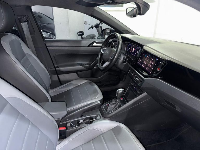VolksWagen Nivus Highline 1.0 200 TSI Flex Aut.