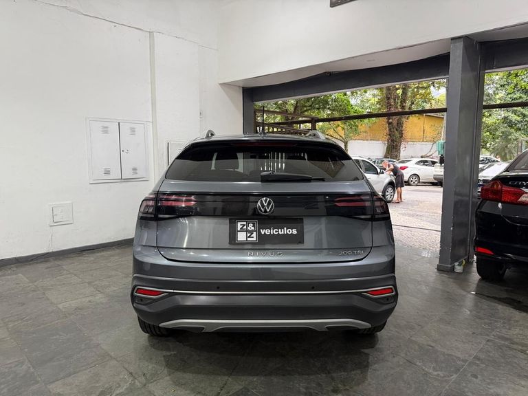 VolksWagen Nivus Highline 1.0 200 TSI Flex Aut.