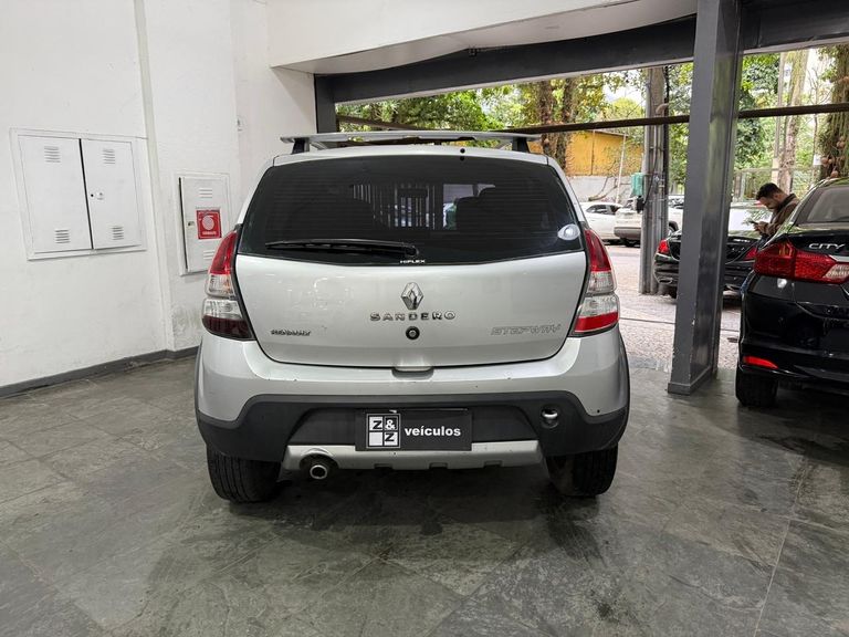 Renault SANDERO STEPWAY Hi-Flex 1.6 16V 5p Aut.