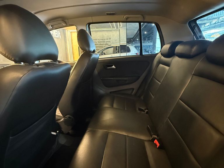 VolksWagen CROSSFOX 1.6 Mi Total Flex 8V 5p