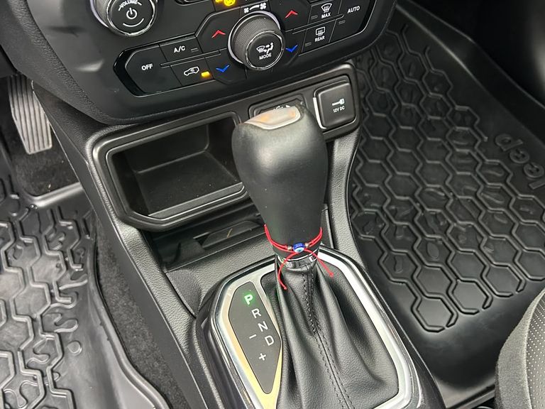 Jeep Renegade SAHARA T270 1.3 TB 4x2 Flex Aut