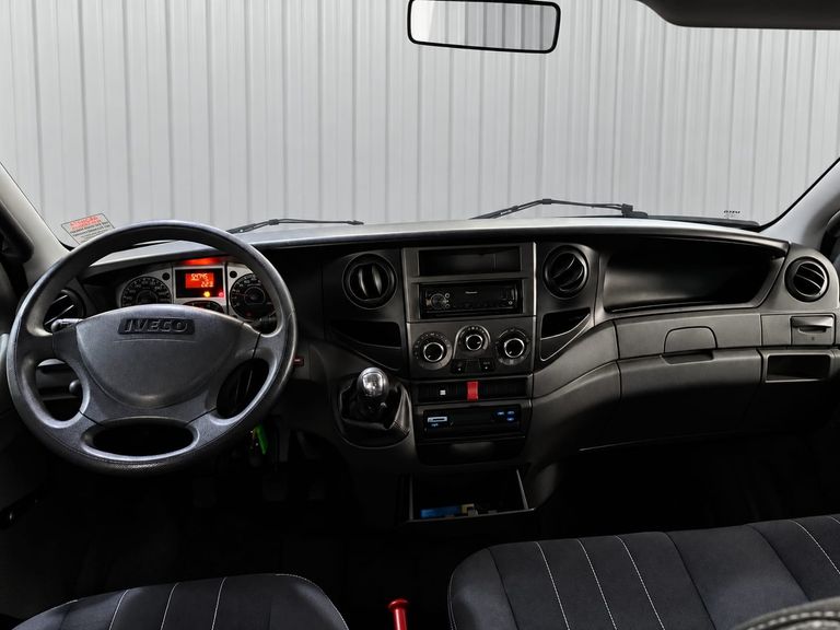 IVECO DAILY TRUCK CHAS. 70C17 CD 4p(dies.)(E5)
