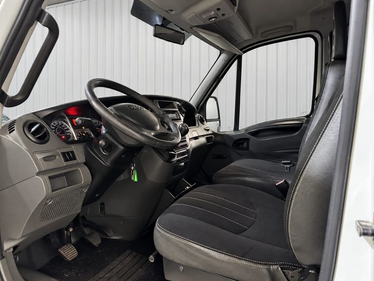 IVECO DAILY TRUCK CHAS. 70C17 CD 4p(dies.)(E5)