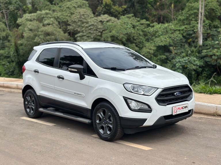 Ford EcoSport FREESTYLE 1.5 12V Flex 5p Aut.