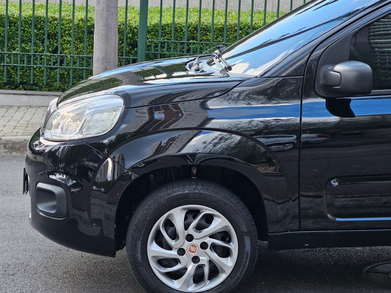 Fiat UNO ATTRACTIVE 1.0 Fire Flex 8V 5p