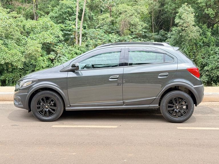 Chevrolet ONIX HATCH ACTIV 1.4 8V Flex 5P Aut.