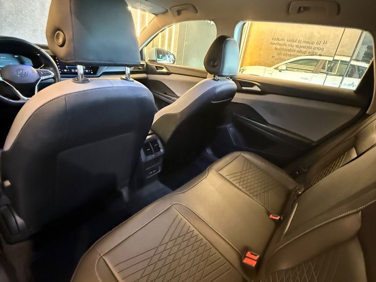 VolksWagen TAOS Comfortline 1.4 250 TSI Flex Aut.