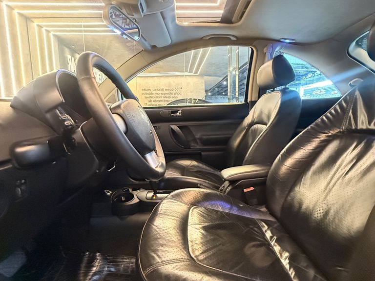 VolksWagen New Beetle 2.0 Mi Mec./Aut.