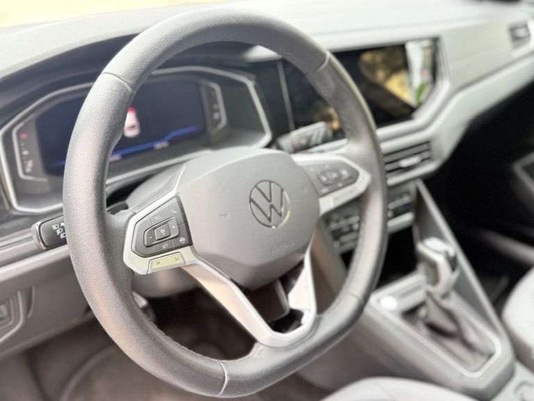 VolksWagen Nivus Highline 1.0 200 TSI Flex Aut.