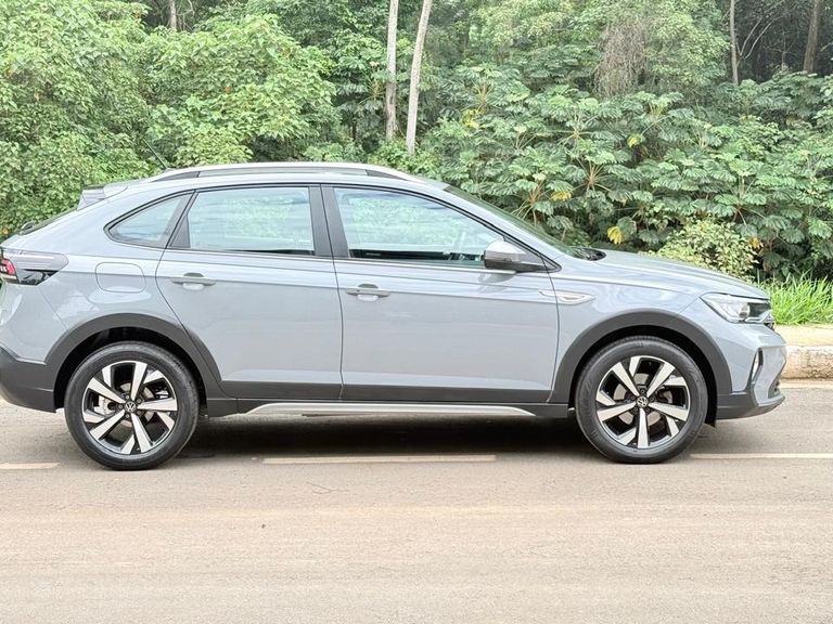 VolksWagen Nivus Highline 1.0 200 TSI Flex Aut.