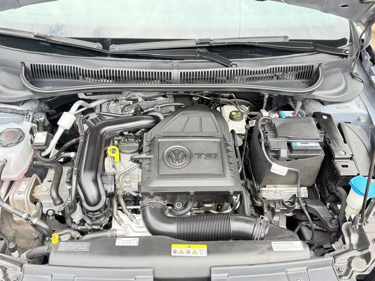 VolksWagen Nivus Highline 1.0 200 TSI Flex Aut.