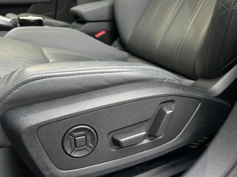 Audi A3 Sed.Perf. Black 2.0 TFSI S-tr. (Hib.)