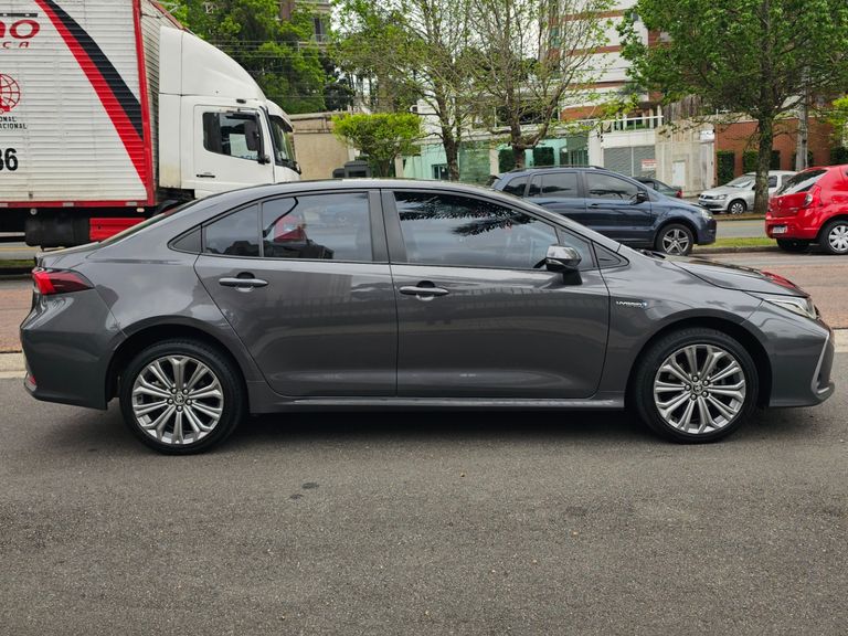Toyota Corolla Altis 1.8 16V Aut. (Híbrido)
