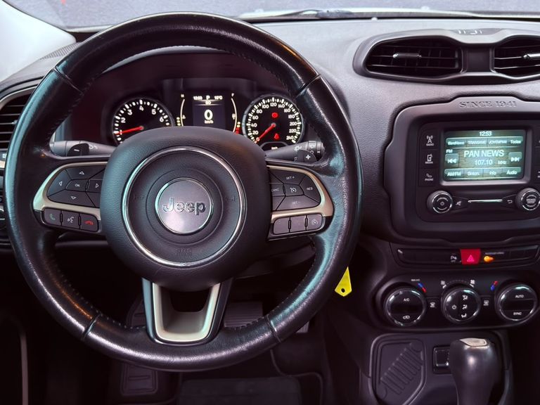 Jeep Renegade Longitude 1.8 4x2 Flex 16V Aut.