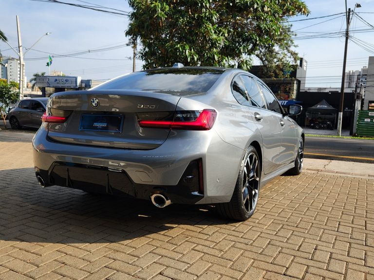 BMW 320iA 2.0 TB M Sport A.Flex/M.Sport 4p