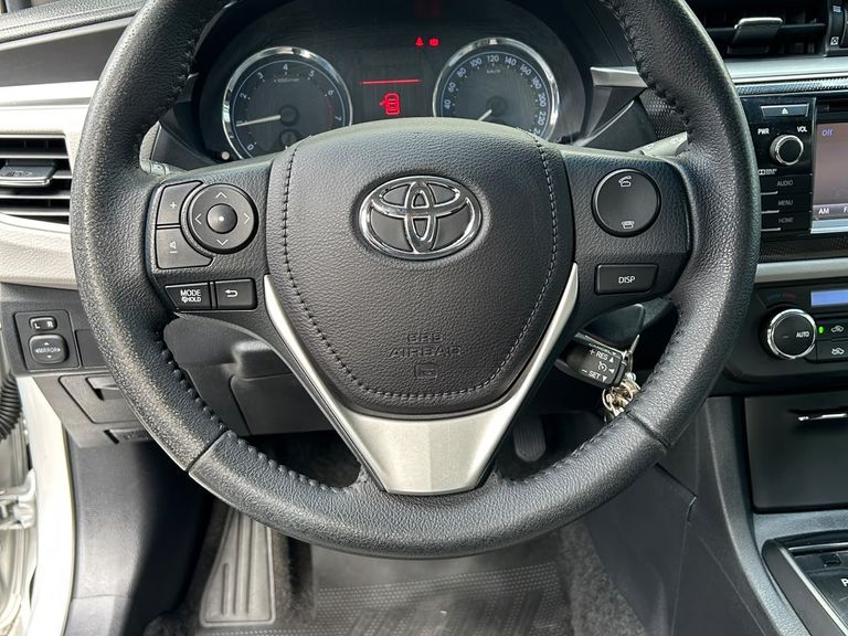 Toyota Corolla XEi 2.0 Flex 16V Aut.