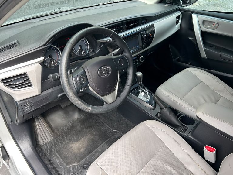 Toyota Corolla XEi 2.0 Flex 16V Aut.
