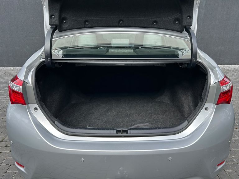 Toyota Corolla XEi 2.0 Flex 16V Aut.
