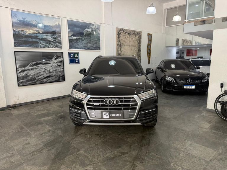 Audi Q5 Ambiente 2.0 TFSI Quattro S tronic