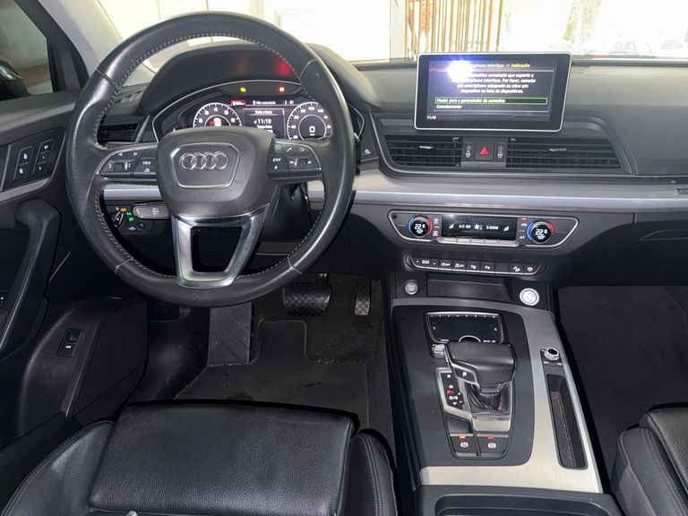 Audi Q5 Ambiente 2.0 TFSI Quattro S tronic