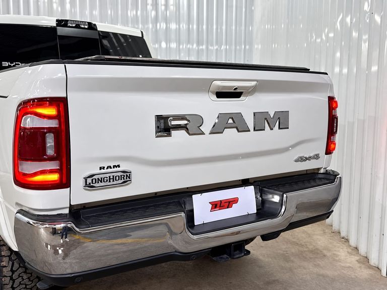 RAM 3500 LIMITED LONGHORN 6.7 TB CD Diesel