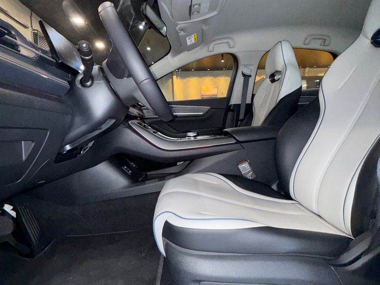 BYD King GS 1.5 16V Aut. (Hibrido)